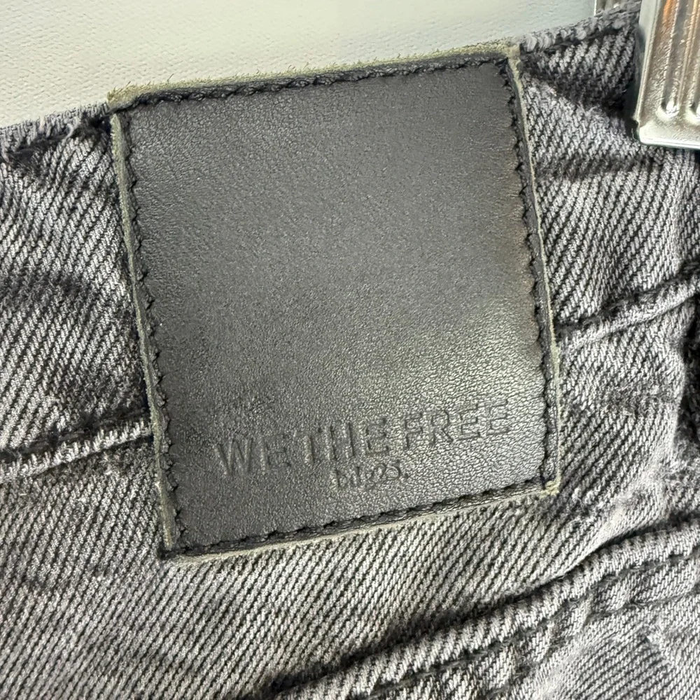 Free People we free